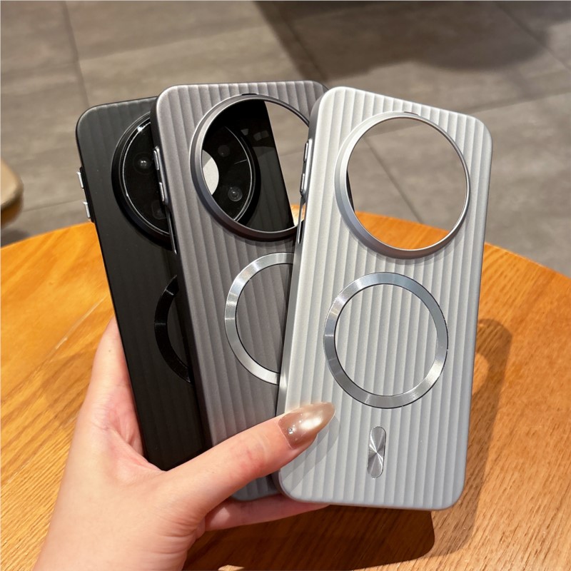 Luxury Striped Metal‑Paint PC  - огляд і ціна Huawei Mate 60