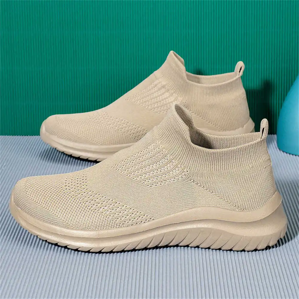 Beige Soft New Novelty Tennis  - огляд і ціна Luxury Lifestyle Travel