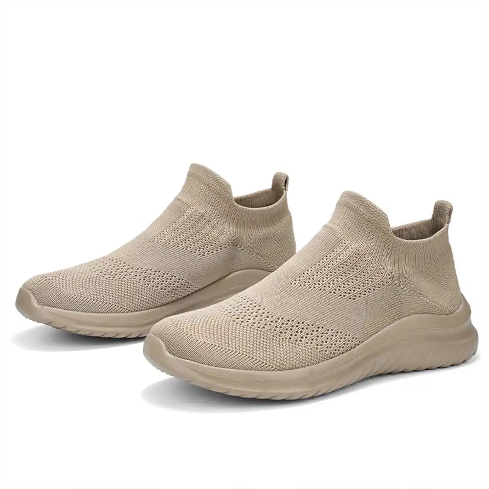 Beige Soft New Novelty Tennis  - огляд і ціна Luxury Lifestyle Travel